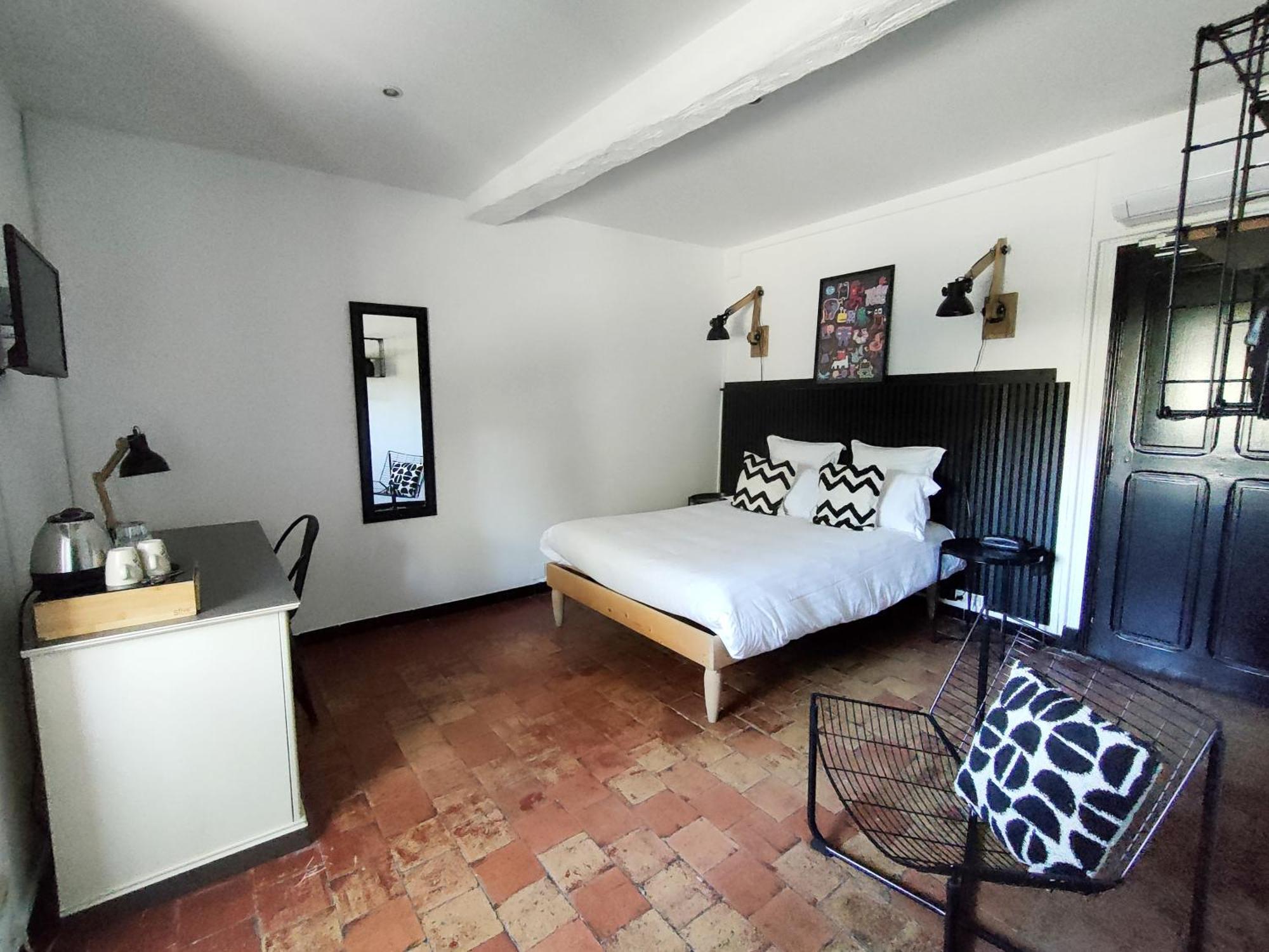 Hotel Restaurant L'Art Des Mets By Cote Jardin Conilhac-Corbières 외부 사진